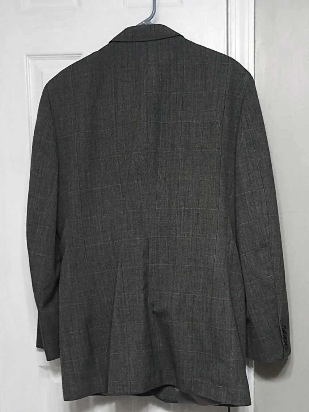 Yorkshire LTD Men Gray 2 Piece Suit 44L